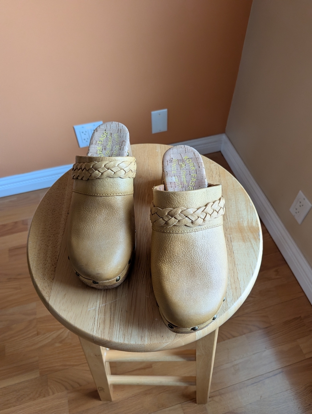 Kork-Ease Braided Leather Wooden Clog Mules in Tan Size 6M
